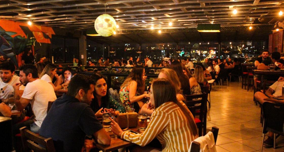 Bar aposta em rock, jazz e blues em Ribeirão Preto