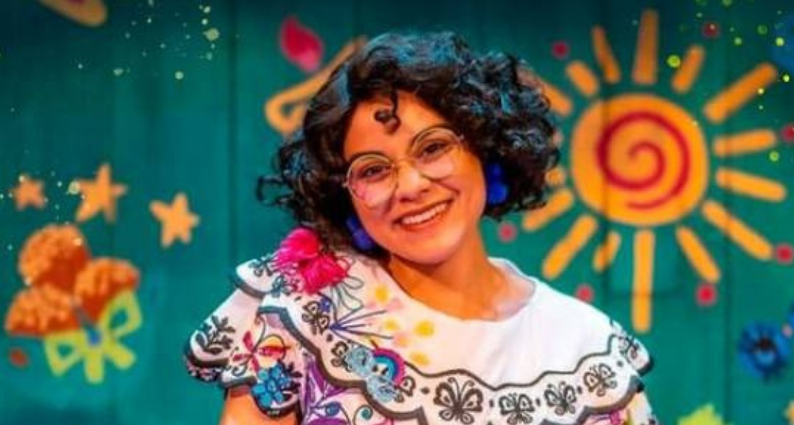 'O encanto da família Madrigal' acontece no Teatro Municipal