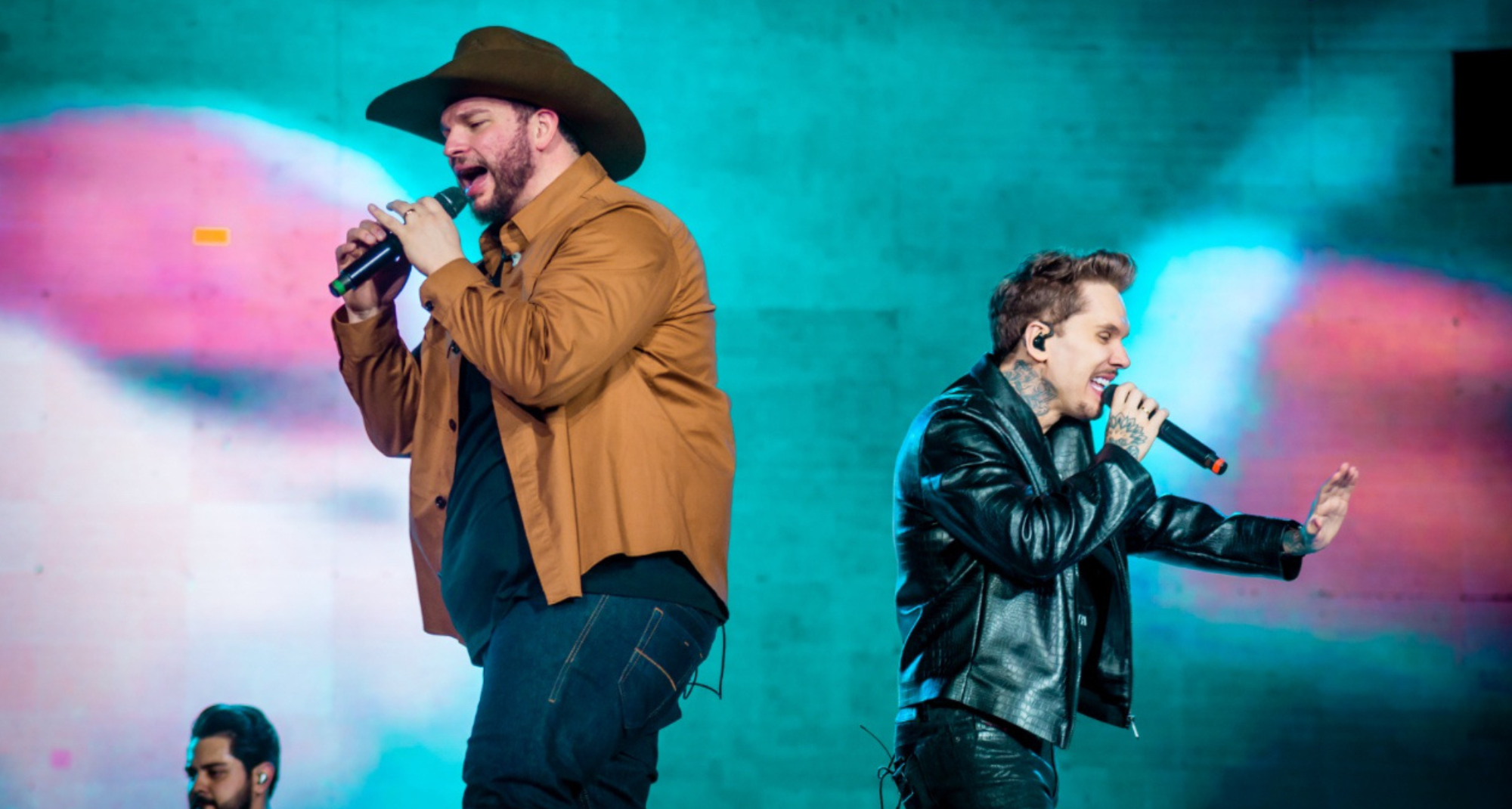 Festa do Peão de Barretos: Felipe & Rodrigo, Matheus & Kauan e Léo Foguete agitaram público no Palco Estádio, neste domingo, 24