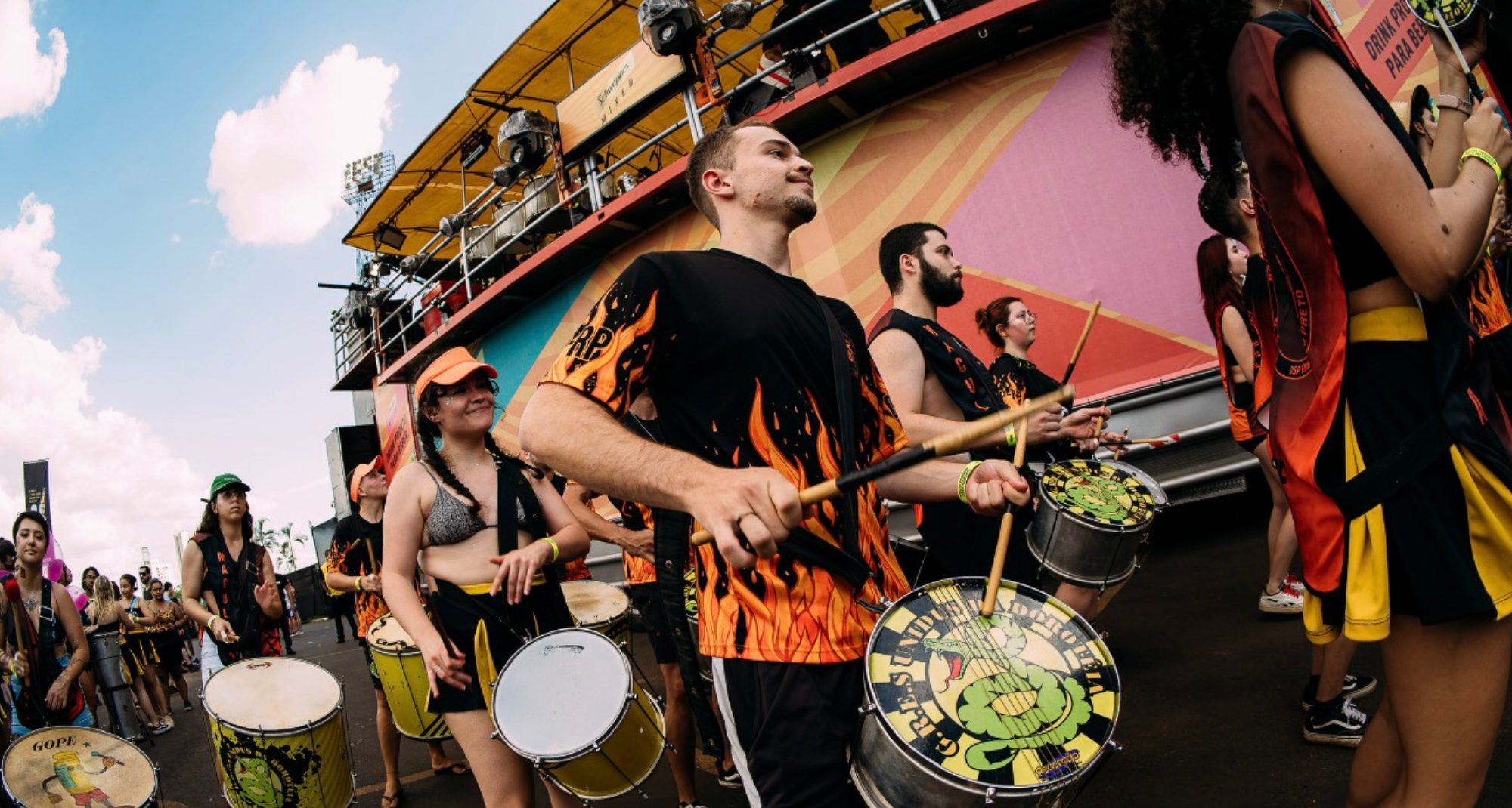 Bloco Califórnia amplia participação de baterias universitárias em 2026